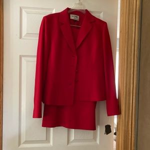 2pc red Kasper suit new with tags size 8